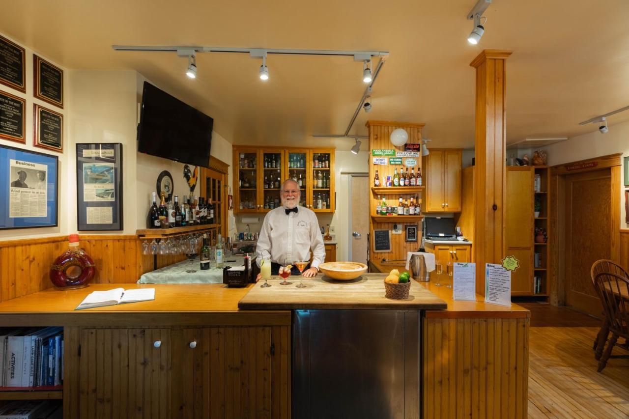 Maple Hill Farm Inn Огаста Экстерьер фото