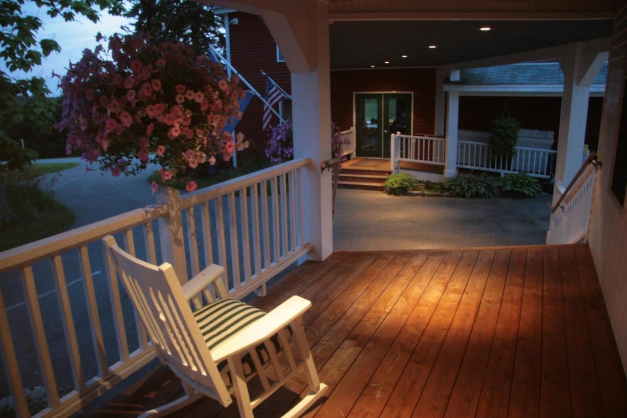 Maple Hill Farm Inn Огаста Экстерьер фото