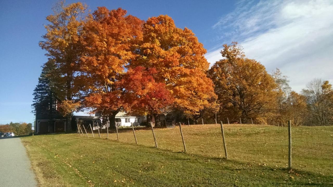 Maple Hill Farm Inn Огаста Экстерьер фото