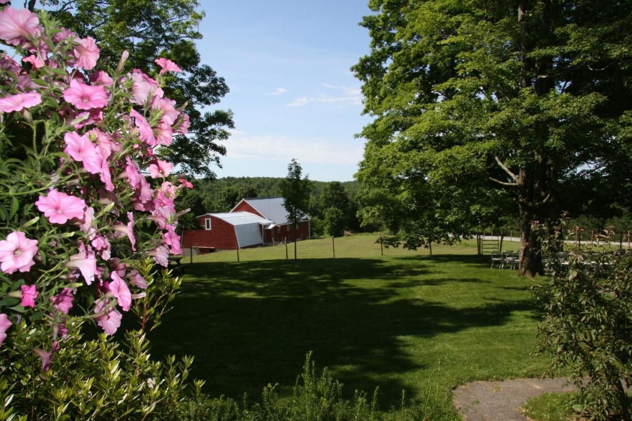 Maple Hill Farm Inn Огаста Экстерьер фото